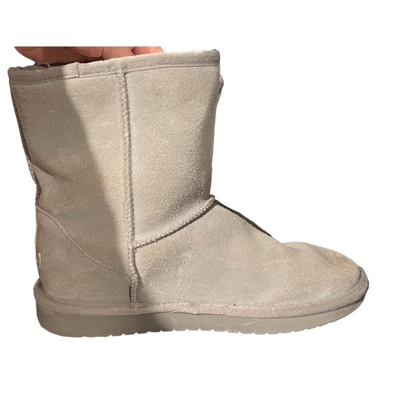 WOMEN'S KOOLABURRA BY UGG CLASSIC SHORT WINTER BOOTS size 4 - Picture 6 of 7